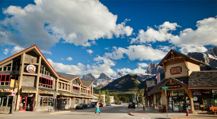 Downtown Canmore Alberta (Image: tourismcanmore.com)